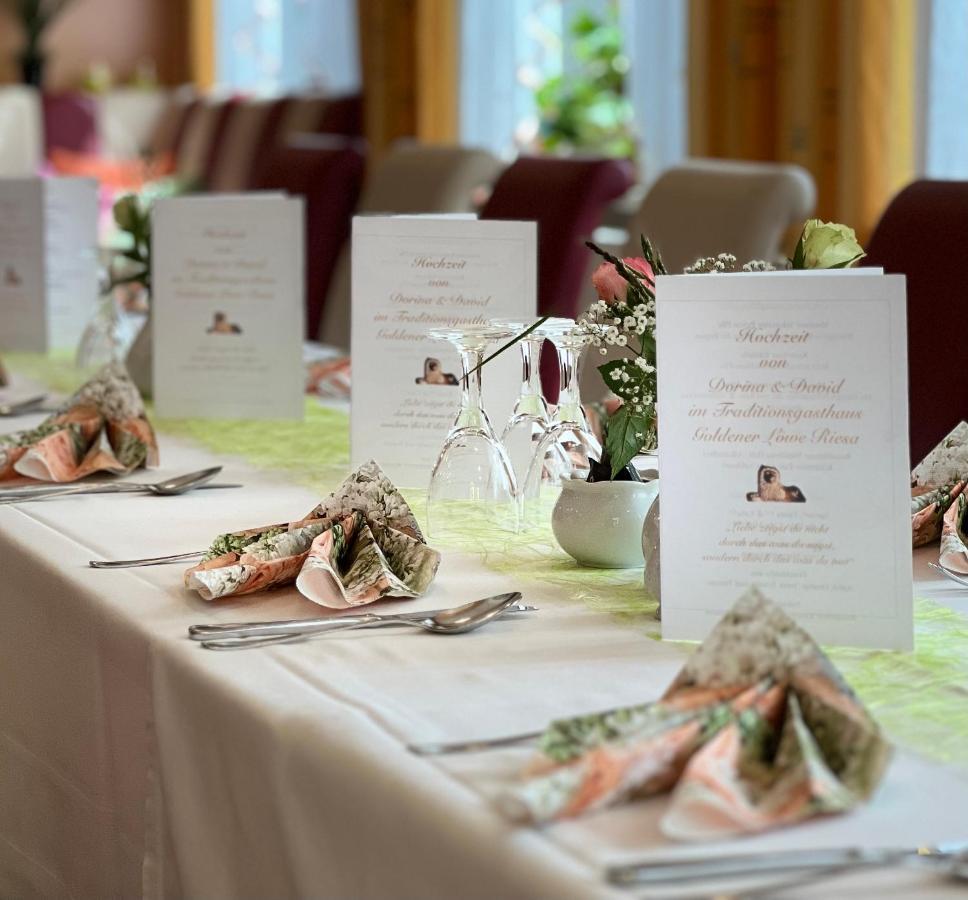 Traditionsgasthaus Goldener Loewe Riesa Restaurant & Pension 외부 사진