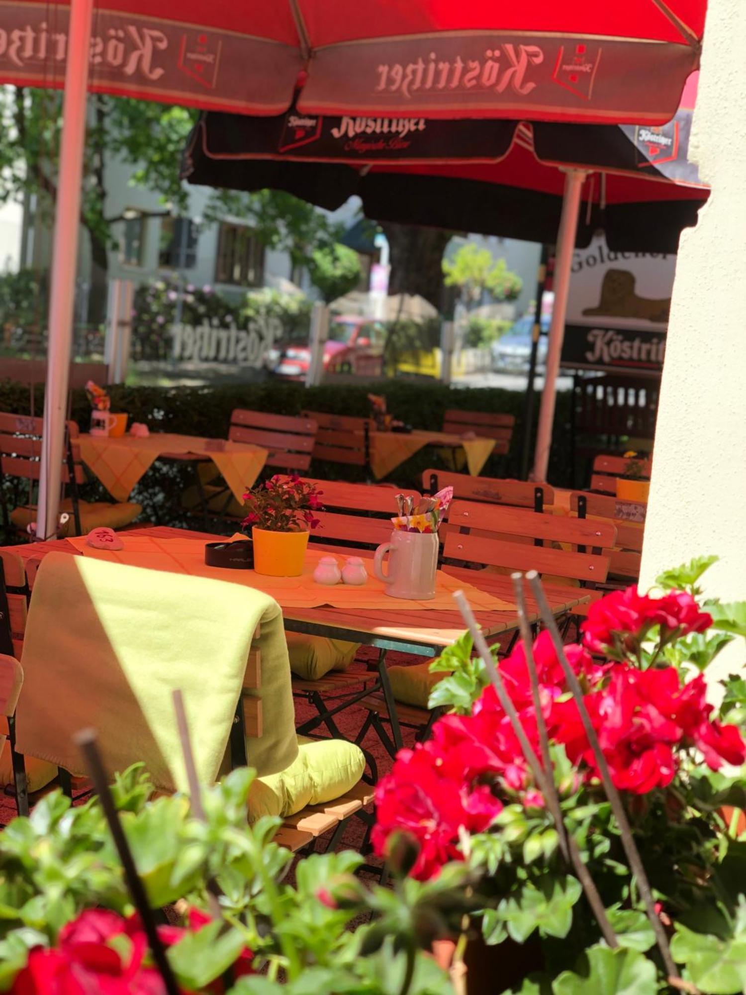 Traditionsgasthaus Goldener Loewe Riesa Restaurant & Pension 외부 사진